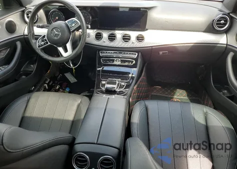 2020 Mercedes-Benz E 350 из США, поврежденный, VIN W1KZF8DB5LA829408